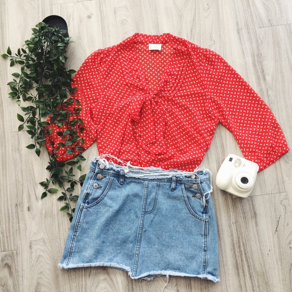 Pins and needles red printed bow blouse size med